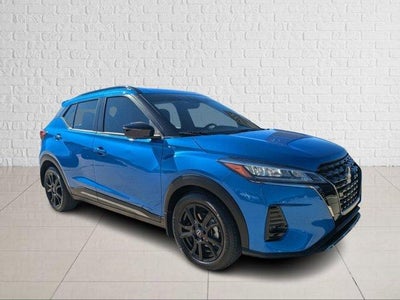 2023 Nissan Kicks SR