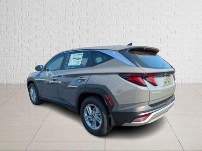 2025 Hyundai TUCSON SE FWD