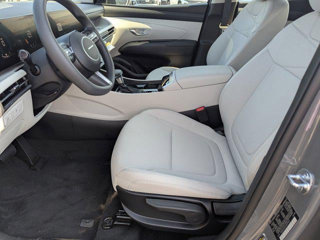 2025 Hyundai TUCSON SE FWD