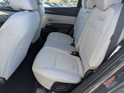 2026 Hyundai TUCSON SE FWD