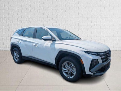 2026 Hyundai TUCSON SE FWD