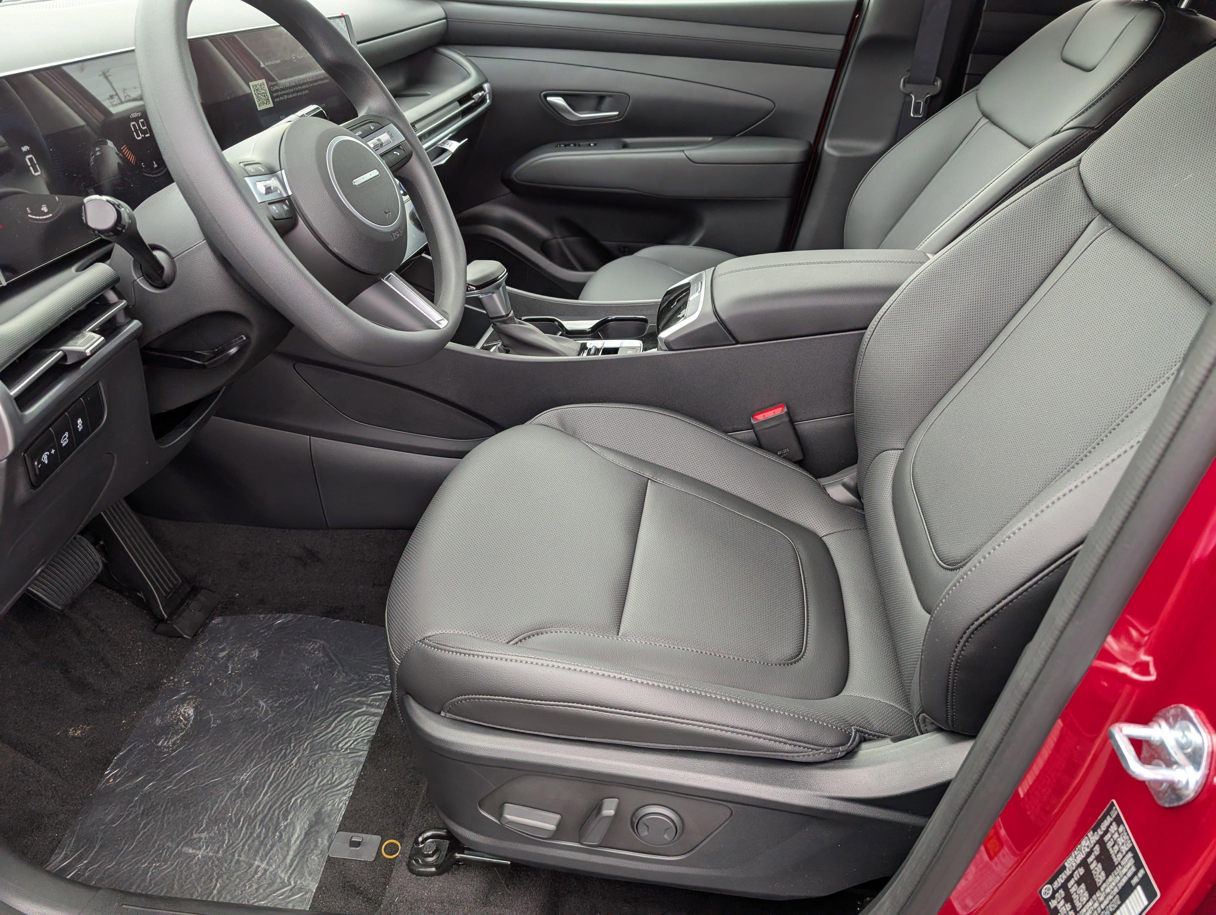 2026 Hyundai TUCSON SEL Plus FWD