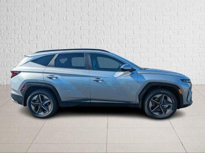 2025 Hyundai TUCSON SEL FWD