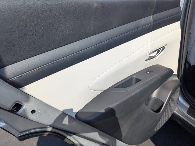 2025 Hyundai TUCSON SEL FWD