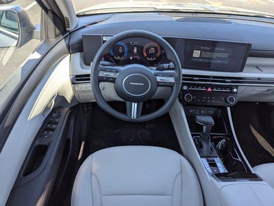 2025 Hyundai TUCSON SEL FWD