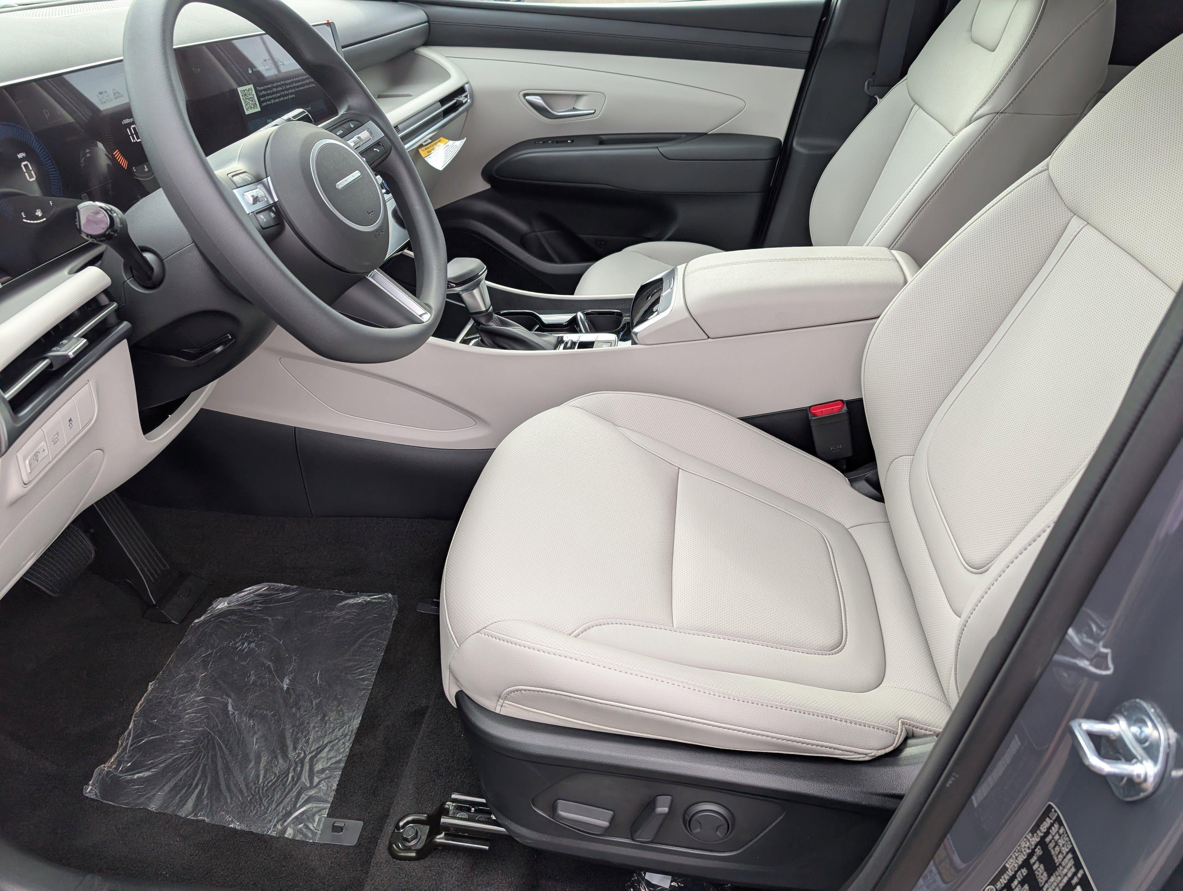 2026 Hyundai TUCSON SEL FWD