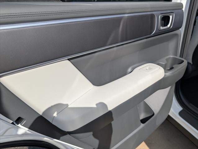 2027 Hyundai SANTA FE SE FWD
