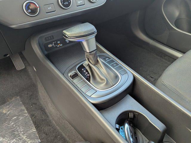 2026 Hyundai KONA SE FWD