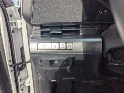 2026 Hyundai KONA SE FWD