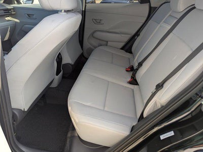 2025 Hyundai KONA SEL FWD