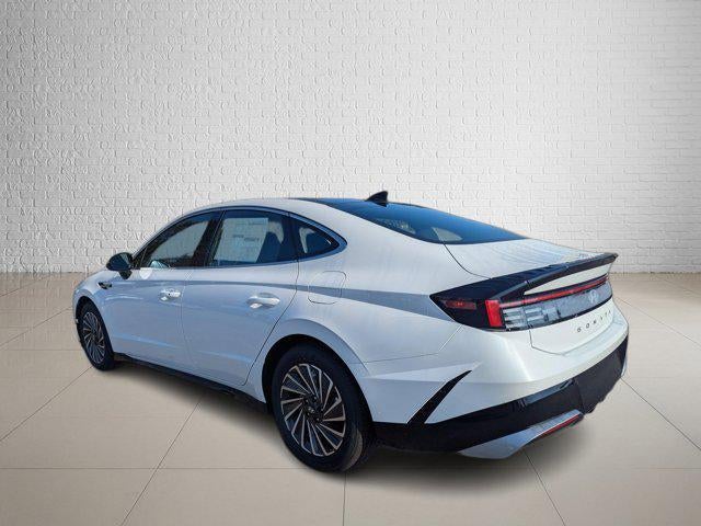 2026 Hyundai SONATA HYBRID SEL