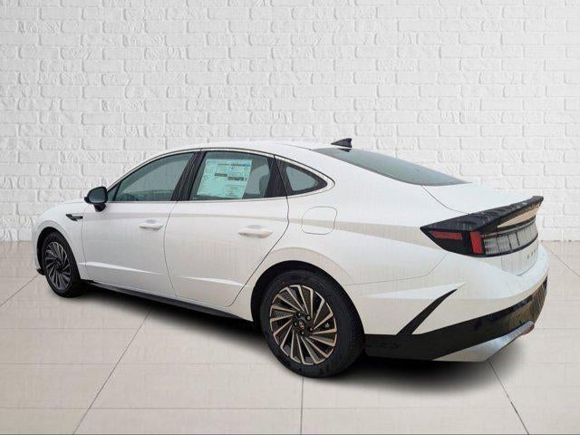 2025 Hyundai SONATA HYBRID SEL