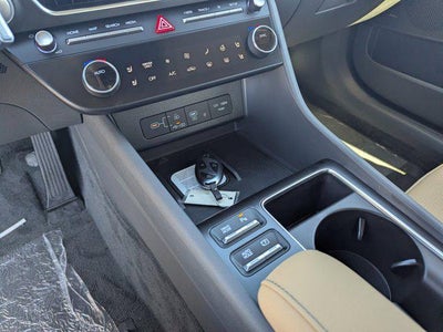 2026 Hyundai SONATA HYBRID Limited