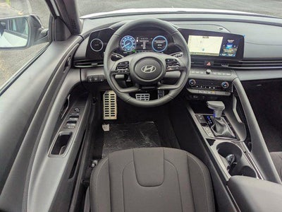 2025 Hyundai ELANTRA HYBRID SEL Sport