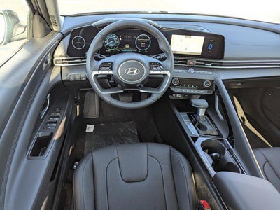 2025 Hyundai ELANTRA HYBRID Limited