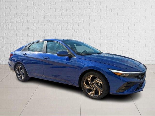 2025 Hyundai ELANTRA SEL Convenience IVT
