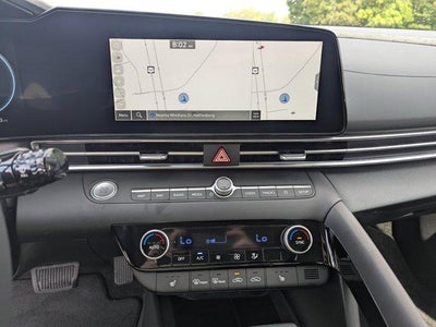 2025 Hyundai ELANTRA SEL Convenience IVT