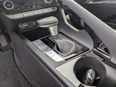 2025 Hyundai ELANTRA SEL Convenience IVT