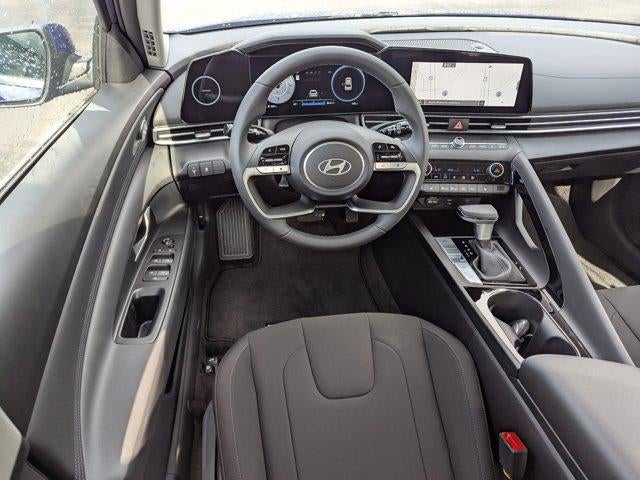 2025 Hyundai ELANTRA SEL Convenience IVT
