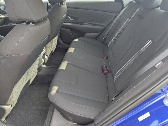 2025 Hyundai ELANTRA SEL Convenience IVT