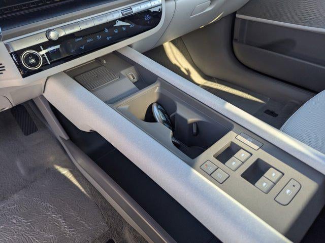 2025 Hyundai IONIQ 6 SEL