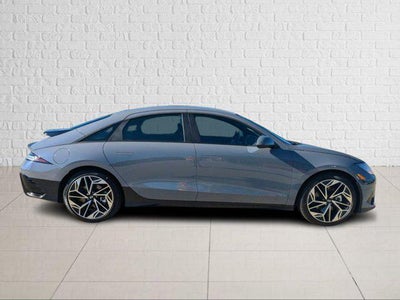2024 Hyundai IONIQ 6 SEL