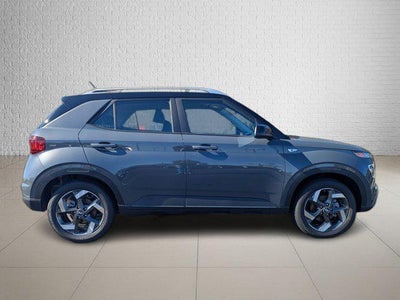 2026 Hyundai VENUE SEL W/Two-Tone Roof