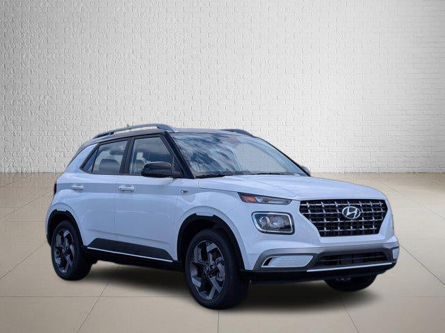 2026 Hyundai VENUE SEL W/Two-Tone Roof