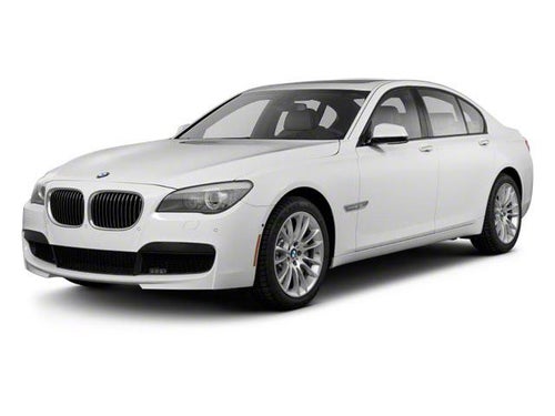 2012 BMW 750i Sedan