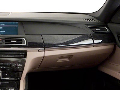 2012 BMW 750i Sedan