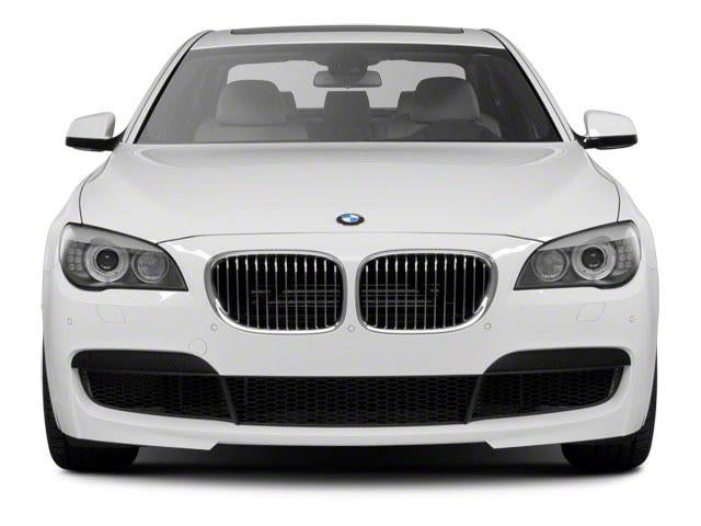2012 BMW 750i Sedan