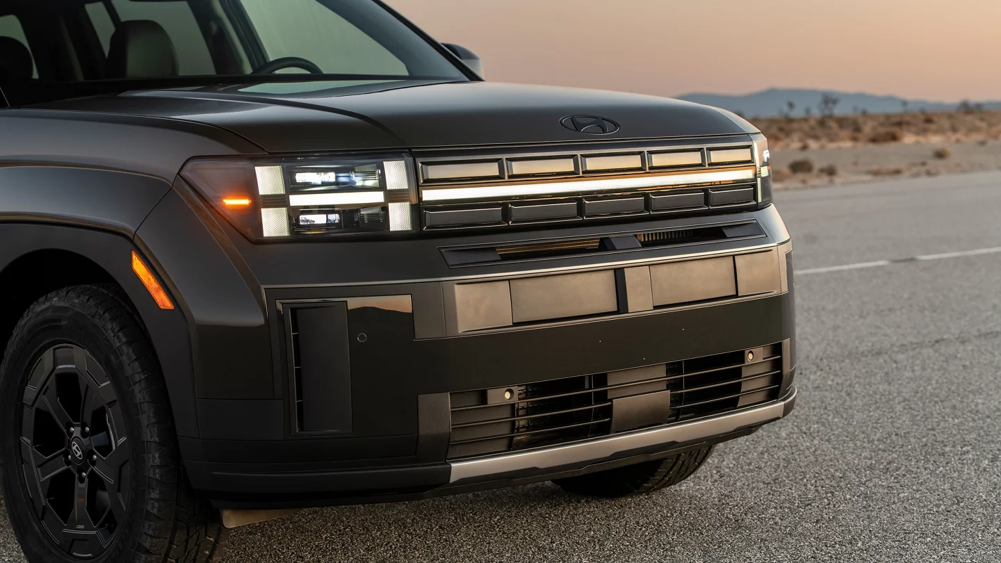 Hyundai SANTA FE Headlights